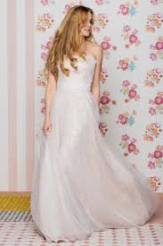 We did not find results for: Brautkleid Farbig Corsagenkleid In Tull Mit Nude Unterlegt Kuss Die Braut Brautmode