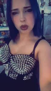 Lesbian Grunge Outfits