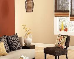 Image of Ruang tamu dengan kombinasi warna coklat dan krem
