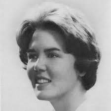 Mary Willcox's Instagram, Twitter & Facebook