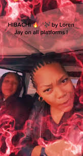 Loren Jean's Instagram, Twitter & Facebook