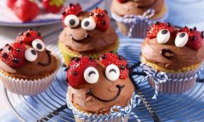Marienkafer Muffins Rezept Lebensmittel Essen Dessert Ideen Hausgemachtes Rezept