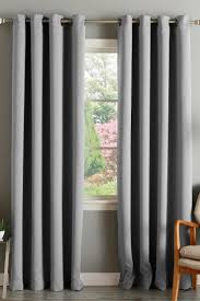 If a window covering does not fit closely to the casement of the window it is covering, air that has windows loose a great deal of a homes heating of cooling input. Faqs About Thermal Insulated Curtains Overstock Com