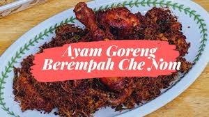 Kalau tak ada lauk ayam, seolah tak ada lauk lah pada hari ini, saya menyediakan ayam goreng berempah menggunakan resepi nadz pula. Ayam Goreng Berempah Che Nom Yang Confirm Menjadi Youtube