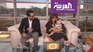 مهيرة عبد العزيز زينت منزلها الخاص بديكور لافت، حيث اعتمد على الزهور البيضاء بشكل كبير مع الشموع، مع شجر الليمون ووضع موديل قديم لدراجة بخارية ليكون تيمة للمكان. ÙŠØ³Ù…Ø© Ø§Ø¨Ù†Ø© Ù…Ù‡ÙŠØ±Ø© Ø¹Ø¨Ø¯Ø§Ù„Ø¹Ø²ÙŠØ² ØªÙ‚ØªØ­Ù… Ø³ØªÙˆØ¯ÙŠÙˆ ØµØ¨Ø§Ø­ Ø§Ù„Ø¹Ø±Ø¨ÙŠØ© Ù„ØªÙØ§Ø¬Ø¦Ù‡Ø§ Youtube