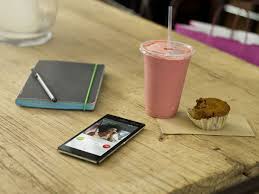 Sony Xperia C3: a phone designed ...