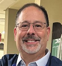 Candidates for Miami Lakes Town Council Seat 6 submit questionnaires;  Special Election is April 9