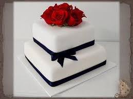 Square Wedding Cake With Bow Roses 2 Tier Square 8 11 Inch Covered In White Fondant An Red Rose Wedding Cake Square Wedding Cakes Golden Wedding Cake