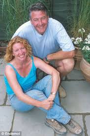 British television series in which a group of professional landscapers/hardscapers. Tommy Walsh S Daughter Had Throat Slit With Glass At London S Cafe De Paris Nightclub Daily Mail Online