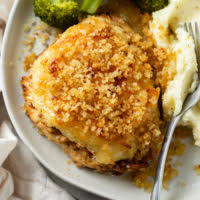 Enjoy this cheesy chicken dinner any night you please with our easy copycat recipe. Copycat Longhorn Parmesan Crusted Chicken The Cozy Cook