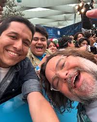 Dakota Johnson es muy buena improvisando 😂🤡 #dakotajohnson #jimmyfallon  #cine #peliculas #cinema #cinefilos #cinephile #madameweb #marvelstudios  #marvel