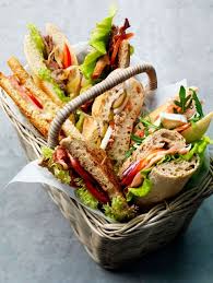Facebook twitter pinterest stampa ricetta del giorno saporita e facile : I 10 Panini Piu Originali Per Il Pic Nic Di Pasquetta Leerdammer