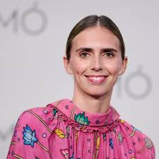 Minnie Cushing, la fascinante (y casi desconocida) primera mujer de Peter  Beard: icono de moda en los sesenta, socialite de Newport...