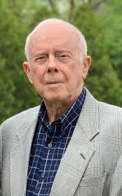 Leo Hutton's Instagram, Twitter & Facebook