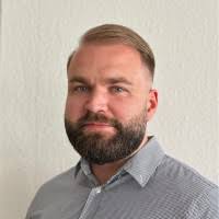 80+ perfiles de «Dedic»