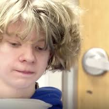 WATCH: Emotional video shows Tennessee students surprising classmate