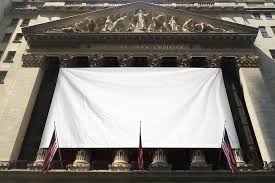 Download Best 25 Flag Mockup Templates Mediamodifier Mockup Mockup Generator Stock Exchange