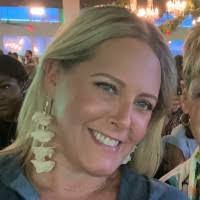 Amy Distefano's Instagram, Twitter & Facebook