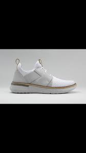 pin de 博翔 謝 em sneakers modelos estilo desportivo