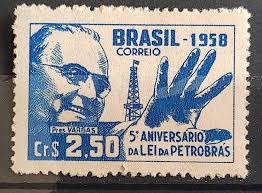 A história de Getúlio Vargas para promover a industrialização do Brasil