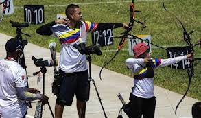 El entrenador adolfo peláez se encuentra desde el 15 hasta el 21 de marzo en valledupar, reactivando la práctica del tiro con arco. Lviomke58lw0bm