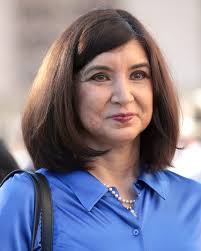 Eva Diaz's Instagram, Twitter & Facebook