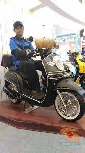 Honda scoopy 2017 yang anda kenal, ternyata punya kisah panjang sebelum jadi seperti sekarang. Modifikasi Honda Scoopy 12 Inch Mirip Vespa Lx 150 Brosis Setia1heri Com