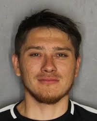 Cops: Fallsburg man drove drunk with 4-year-old in car