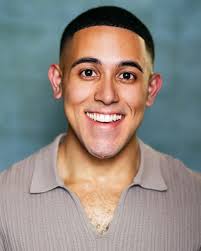 More beautiful shots from my headshot session in May by the phenomenal  @headshotswithdash all thanks to her for capturing my good side in these  beautiful shots 🥹❤️