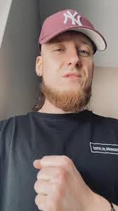 Stephanie Happ's Instagram, Twitter & Facebook