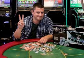 Budapest — korda györgy (79) és balázs klári harangozta be a las vegas casino atrium eurocenterben a 10. Budapest Poker Open Korda Vegasban Jatszom Nagyban Borsonline