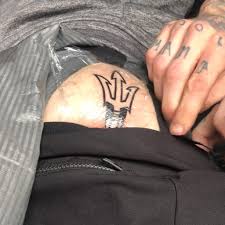 See more of deandre ayton on facebook. Fan Gets Asu Tattoo At Tempe Sports Bar