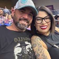 What books are similar to Love Contract?