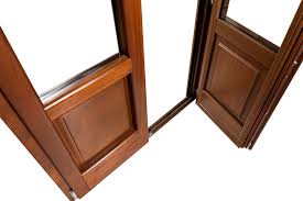 Quali sono i materiali migliori per la porta finestra? Infissi In Legno Alluminio Safs Infissi In Legno Made In Italy Fasano