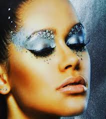 Hingst's Sign Post: Color-Logic Certifies RTape VinylEfx® Films