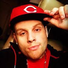 Roy Thorpe's Instagram, Twitter & Facebook