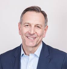 Европскиот претседател на McCann, Марк Лунд, ќе се повлече во мај