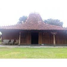 Kamu bisa menemukan penjual rumah joglo dari seluruh indonesia yang terdekat dari lokasi & wilayah kamu sekarang. Jual Rumah Joglo Original Asli Jawa Tengah Dari Kayu Jati Lawasan Kab Grobogan Gallery Jati Penadaran Tokopedia