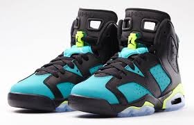 Sneaker store tag #footlockerflex to be featured tap bio link for release calendar linktr.ee/ . Retro 6 Footlocker 007046