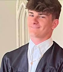 Fundraising for alumni memorial service