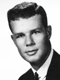 De La Salle Classmates