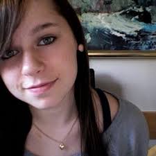 danielle logue (@danielle_logue)