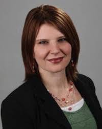 Gina Crossley's Instagram, Twitter & Facebook