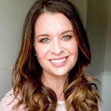 Lucy Chambliss's Instagram, Twitter & Facebook