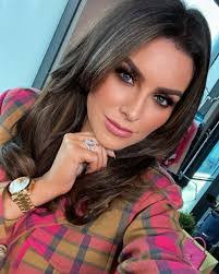 Danielle Loughnane's Instagram, Twitter & Facebook