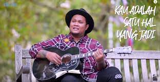 Maybe you would like to learn more about one of these? Kunci Gitar Dan Lirik Lagu Titik Balik Di Hidupku Oleh Virgoun Okezone Celebrity