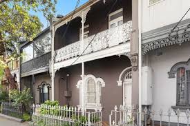 Sydney house prices increased 0.5 per cent to $993,927 over the month and apartment prices slumped 0.5 per cent to $735,350. Melbourne And Sydney Continue To Lead Property Price Decline Corelogic Figures