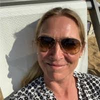 Astrid Koch's Instagram, Twitter & Facebook