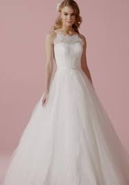 T & f +43 1 890 44 72 post@piamia.at rechtliche angaben: Hochzeitskleid Mia Typ Spitzenbrautkleider Premium Mia