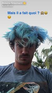 Alors que la france affrontait l'islande ce lundi 25 mars 2019 lors des éliminatoires de l'euro 2020, on retiendra la belle victoire des bleus 4 buts à 0. Actu Foot On Twitter Antoine Griezmann Avec Sa Nouvelle Coupe De Cheveux Sur Snapchat